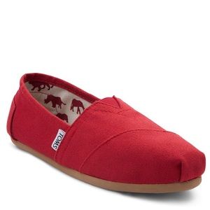 Red Canvas Toms